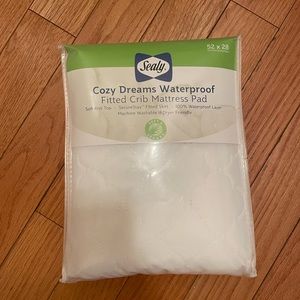 Seals Cozy Dreams Waterproof fitted Crib Mattress Cover - new